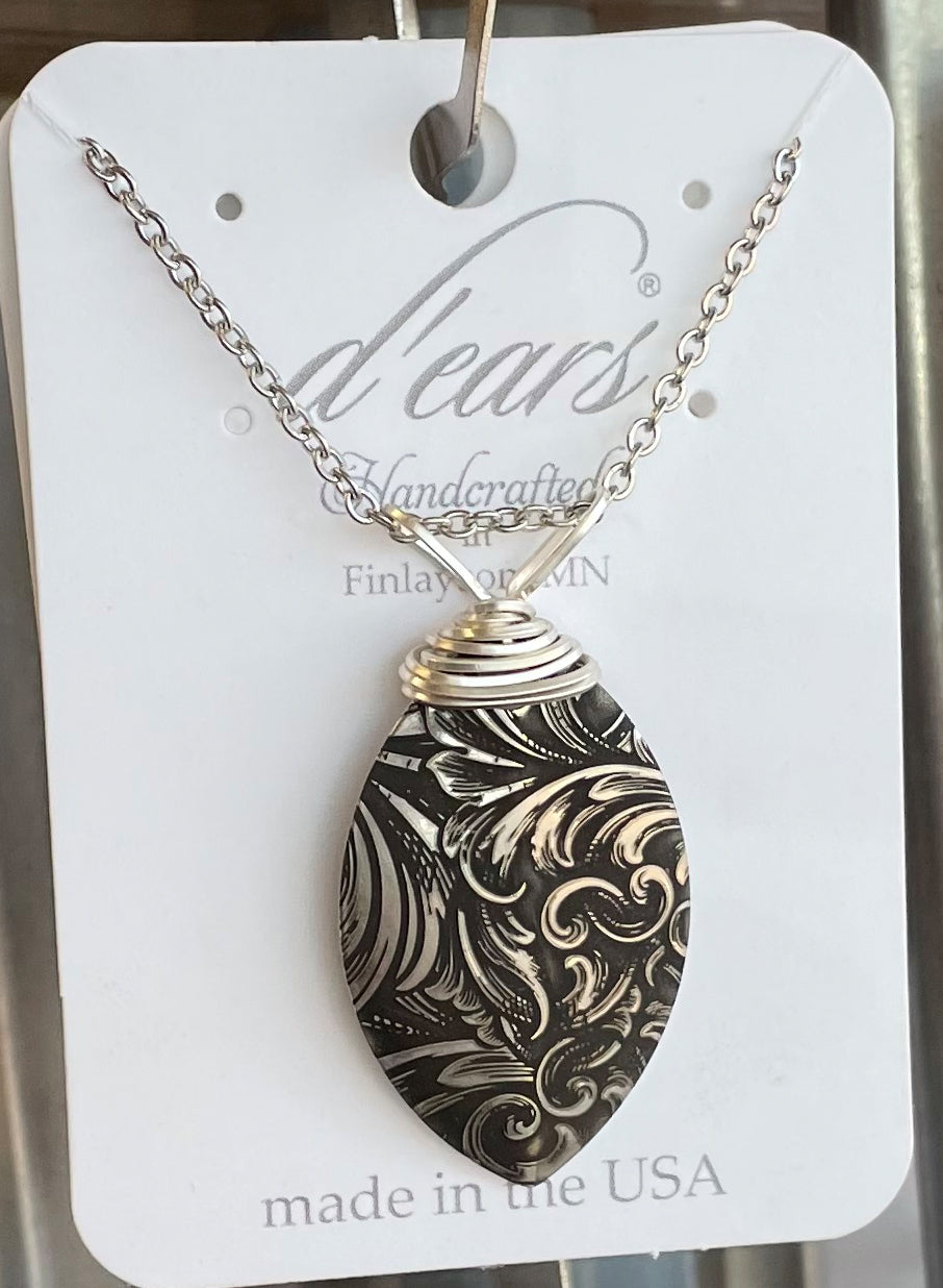 Engraved Scroll Necklace, d'ears #4813x