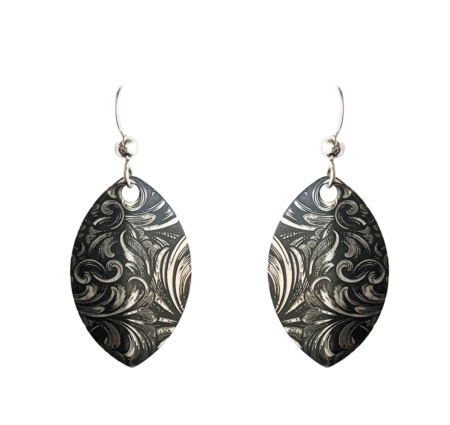 Engraved Scroll earrings, d'ears #2725