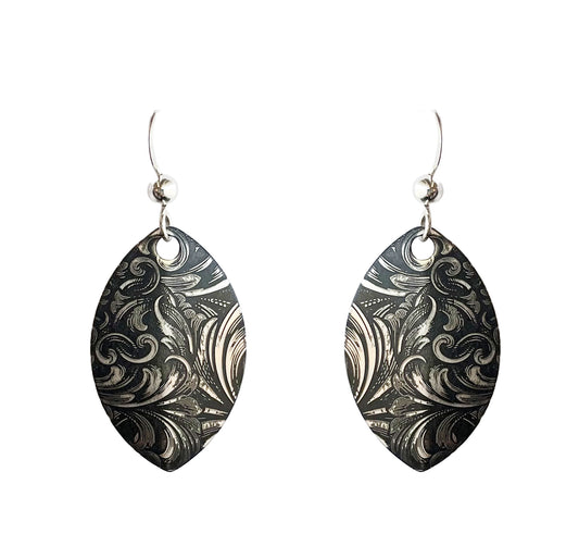 Engraved Scroll earrings, d'ears #2725