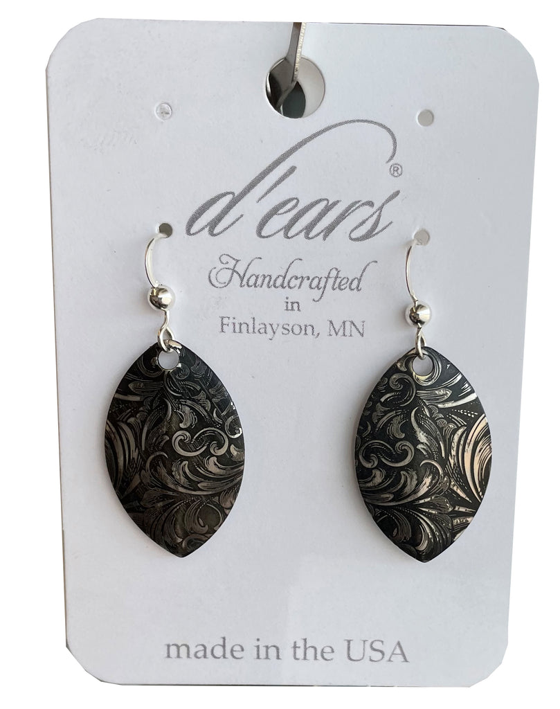 Engraved Scroll earrings, d'ears #2725